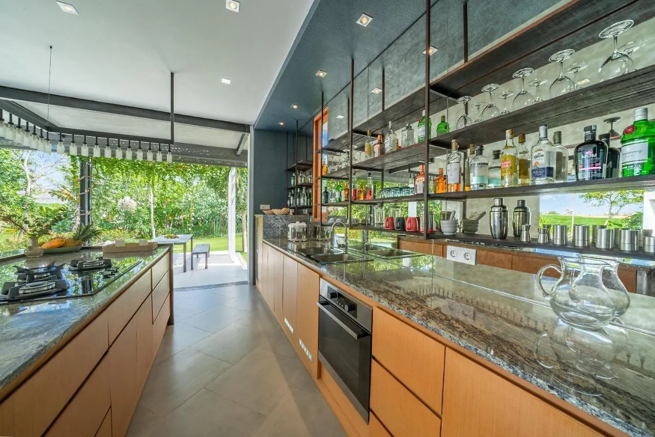 La Maison D'Ulysse - Luxury 4Br Villa Surrounded By Rice Paddies Kerobokan  Kerobokan (Bali)