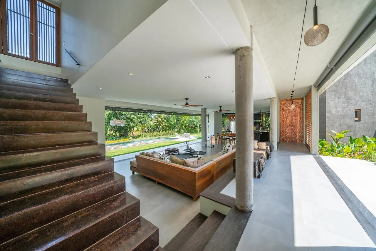 La Maison D'Ulysse - Luxury 4Br Villa Surrounded By Rice Paddies Kerobokan