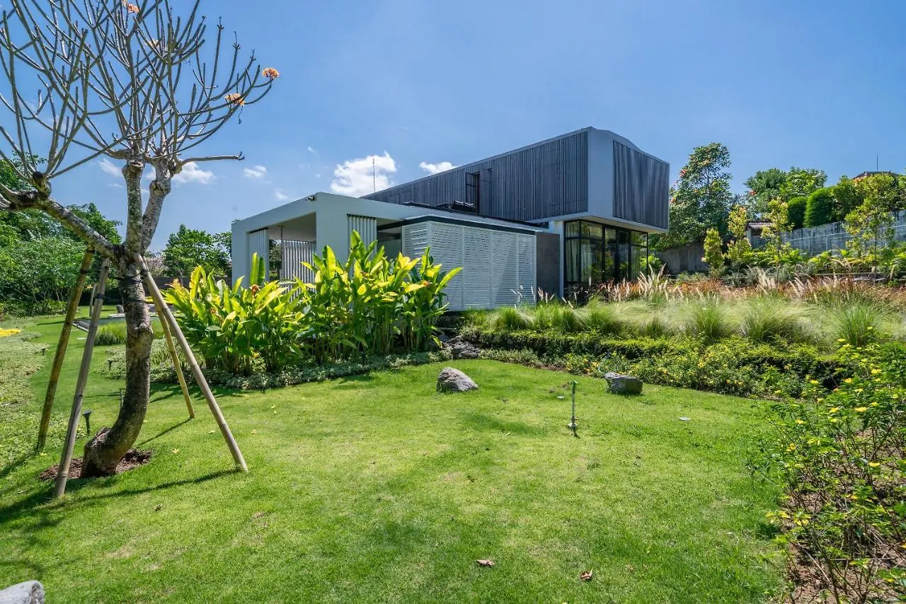 La Maison D'Ulysse - Luxury 4Br Villa Surrounded By Rice Paddies Kerobokan